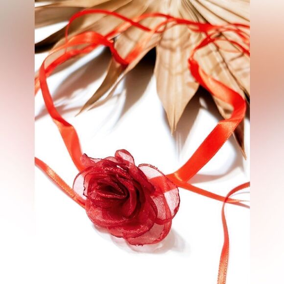 Red flower choker S378 - Picture 3 of 4